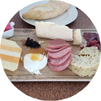 Charcuterie-Board-Renos